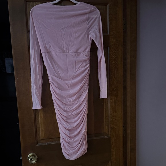 Elegant Pink Long Sleeve Sheer Sleeve Dress - Picture 2 of 3